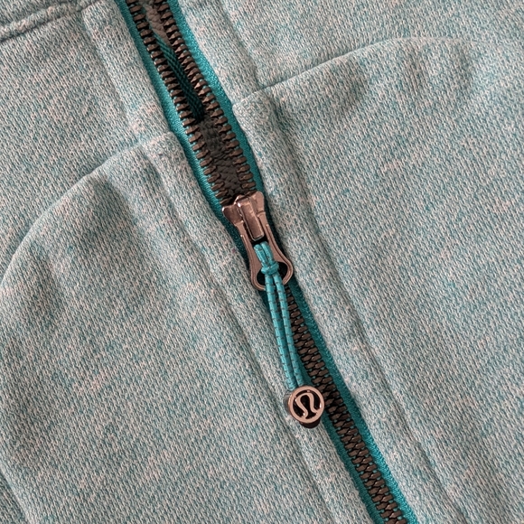 LULULEMON athletica Light Blue and Teal Zip-Up Jacket On The Daily Hoodie 4 - Picture 6 of 9